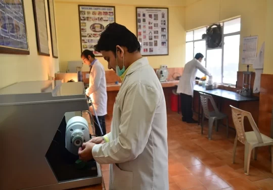 saraswati dental college