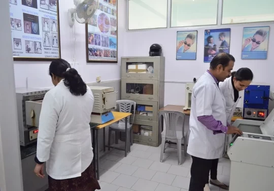 saraswati dental college