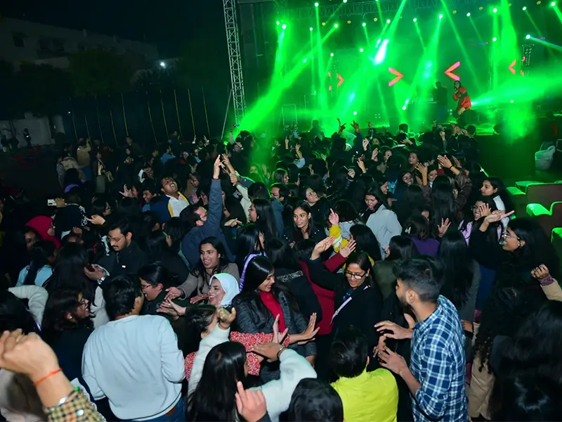 saraswati dental college