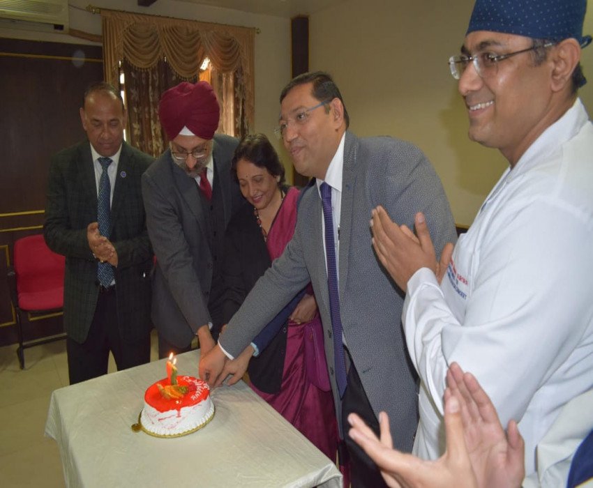 saraswati dental college