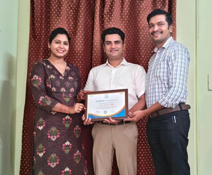 saraswati dental college