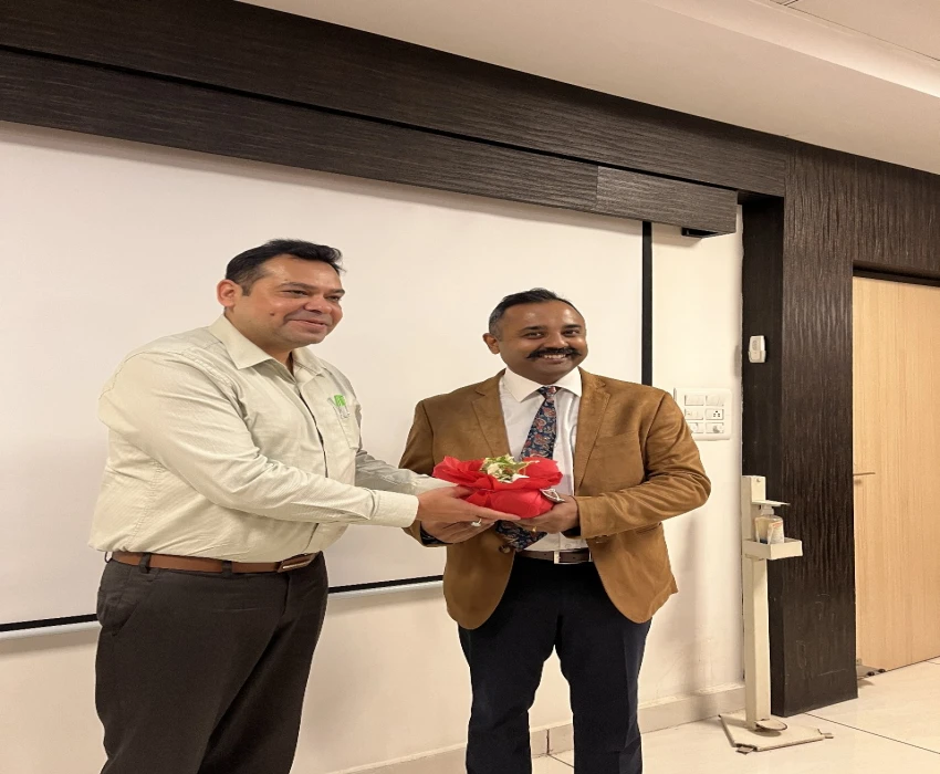 saraswati dental college