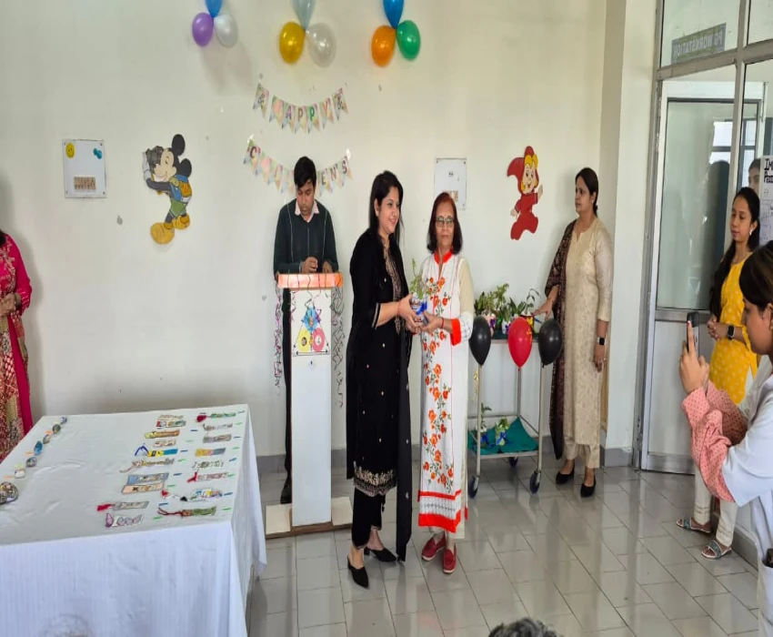 saraswati dental college