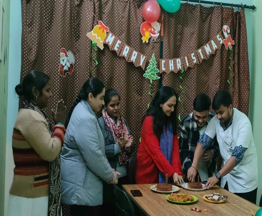 saraswati dental college